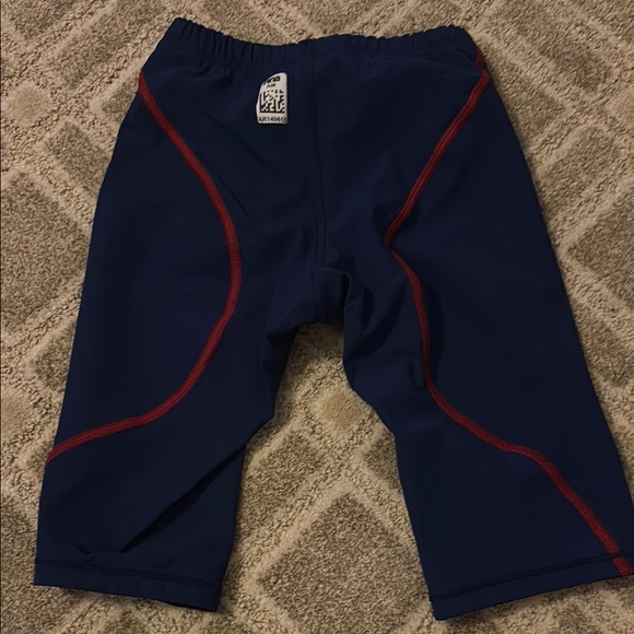 Arena Tech Suit - Picture 2 of 3